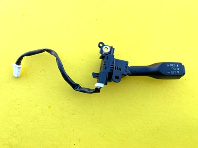Interruptor de control de crucero de palanca de volante Toyota RAV4 2013-2018 OEM 84632-34011 Foto 1 de 4