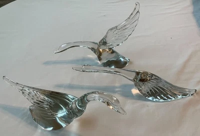 Set of 3 Vintage Heisey Crystal Glass Geese  Figurines - Image 1 of 4