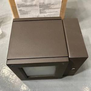 WAC WS-W2505-BZ 30W Rubix Up/Down LED Wall Mount, 3000K *open box - Picture 1 of 5