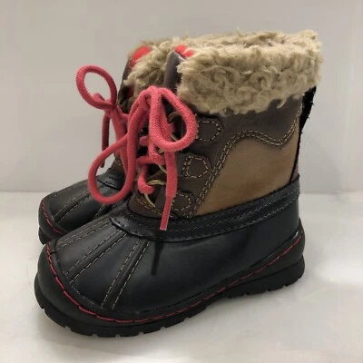 BOTAS BABY GAP BOYS MARRÓN THINSULATE PATO Sherpa Cuff NUEVAS TALLA 7 Foto 1 de 4
