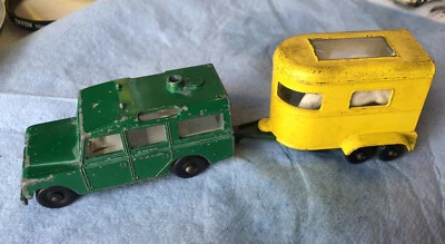 Винтажный спичечный коробок Lesney No 12 Land Rover + 43 пони трейлер комплект - Изображение 1 из 2