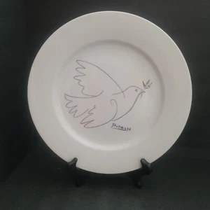 Picasso Living Dove 12/28/61 Masterpiece Editions Dinner Plates 10.5" Crayon - Picture 1 of 5