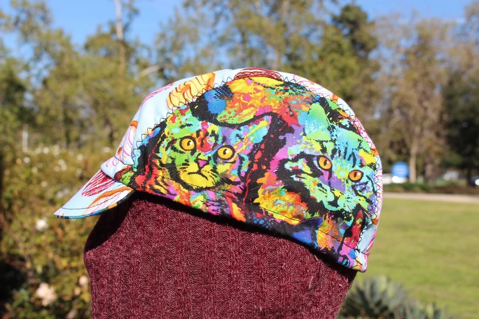 GORRA CICLISMO 100% ALGODÓN GATOS Y DONUTS HECHA A MANO EN EE. UU., NO DE CHINA S M L Foto 1 de 4