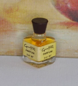 Capucci Graffiti EDT Parfum 3ml. Miniatur - Bild 1 von 1