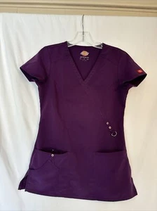 Dickies Women’s Sz Xsmall V Neck Medical Scrubs Top Purple - Picture 1 of 6