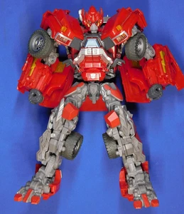 TRANSFORMERS DARK OF THE MOON ASIA EXCLUSIVE IRONHIDE RED LEADER CLASS - Picture 1 of 6