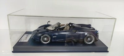 1:18 PAGANI HUAYRA ROADSTER BLUE LOOK SMART 1/18 SCALE  - Immagine 1 di 4