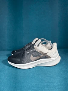 Nike Quest 4 Premium Shoes Women's 9.5 Black Metallic Copper Coin - Picture 1 of 8