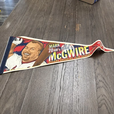 1998 Mark McGwire 70 HR Record St Louis Cardinals pennant limited edition 7000 - Image 1 of 4