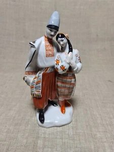 Estatuilla de porcelana original LEVKO y OKSANA KYIV URSS ucraniana - Imagen 1 de 9