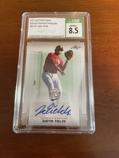 2017 Leaf Perfect Game Justin Fields Auto Autograph