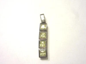 Silberanhänger mit hellgrünen Steinen (925er Lumani) OM3419 - Picture 1 of 2