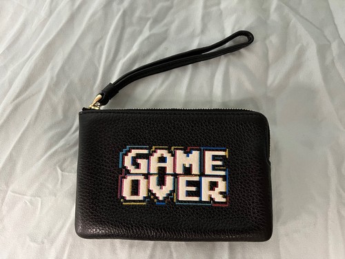 Portafoglio da polso Coach donna con cerniera ad angolo in pelle con gioco Pac Man nero NUOVO