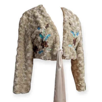 Bolero de piel sintética Y2K Kensie talla 4 apliques de lentejuelas cinta de lazo frontal Foto 1 de 4