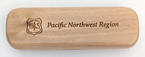 Holz Laser geätzt Forstdienst Schild Stifte Box Set Schmuckschatulle aufklappbar - Bild 1 von 12