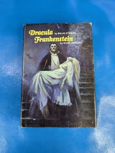 Dracula by Bram Stocker & Frankenstein By Mary Shelley Book Club Edition HC & DJ - Imagen 1 de 12