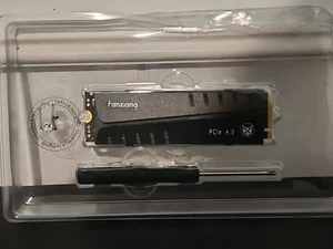 fanxiang S770 4TB NVMe M.2 SSD for PS5 or PC - with Heatsink and DRAM - Photo 1/4