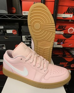 pink low jordan 1