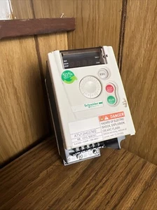 SCHNEIDER ELECTRIC ALTIVAR ATV12H037M2 AC VARIABLE SPEED DRIVE tested good - Picture 1 of 5