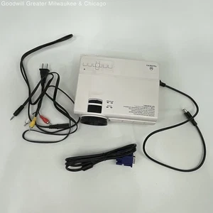 Vankyo Leisure 3 Q5 Mini LED Projector w/Case - Picture 1 of 6