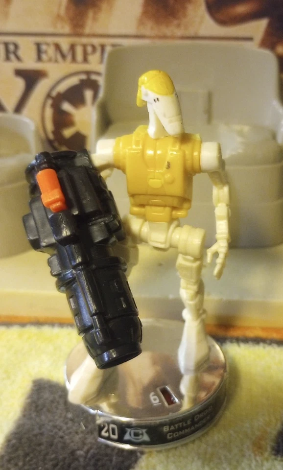 Star Wars Hasbro Attacktix Battle Droid Commander Chrome SW-12 2005 #P57 Foto 1 de 4