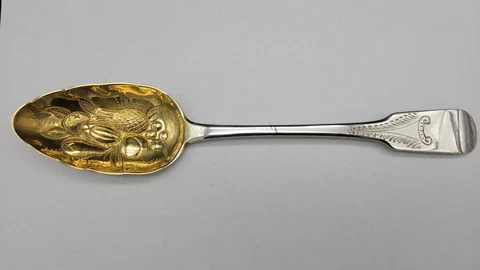 Antique Alexander Henderson Edinburgh STERLING SILVER BERRY SERVING SPOONS, 9" Cover