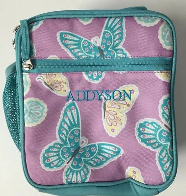 POTTERY BARN KIDS 蝴蝶经典午餐盒 * ADDYSON * 全新紫色 AQUA 女孩 — 第 1/3 张图片