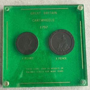 Set penny e 2 pence 1797 Gran Bretagna ruota del carrello - supporto plastica capitale L2 - Foto 1 di 5