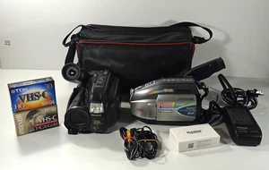 Lot Of 2 Panasonic Palmcorder PV-L452D & PV-L657C VHS-C Video Camcorder Bundle - Picture 1 of 22