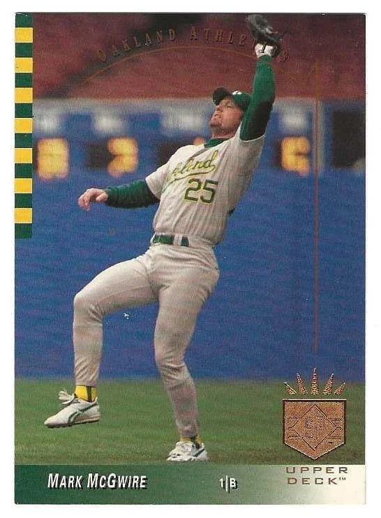 1993 SP #41 Mark McGwire Oakland Athletics BV$5 - Image 1 of 1