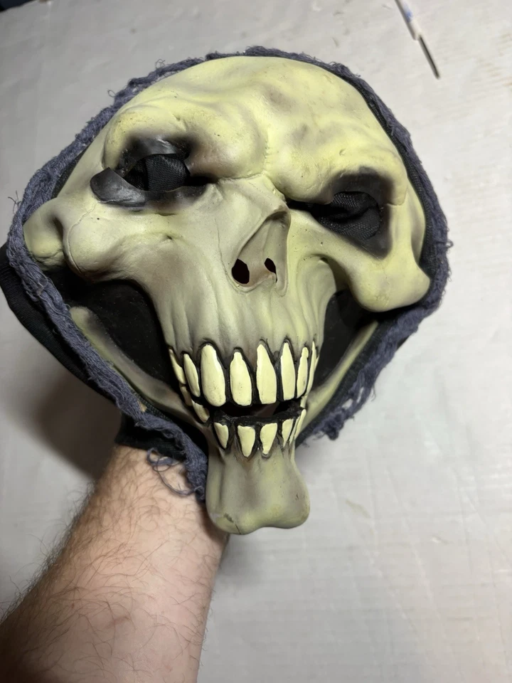 Máscara pulóver de plástico Parca para hombre adulto Foto 1 de 1