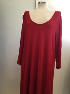 Longshirt in Rot v. Sara Lindholm- Gr. L- XL - Top - Bild 1 von 8