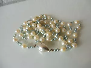 Perlenkette , mit 925 Silber Magnetverschluss , edle Perlen (2 Farben) , 93cm - Bild 1 von 4