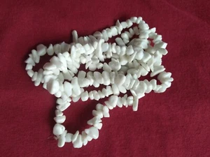 Snow White Alabaster Strung Up Gemstone Necklace - Picture 1 of 2