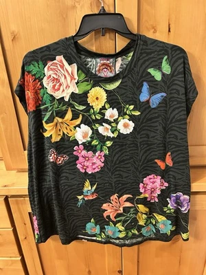 Camiseta JOHNNY WAS Talla XXL Blooming Breeze Calce Relajado Floral Mariposa Cebra Pájaro Foto 1 de 4