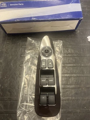 Conjunto de interruptor de ventana eléctrica principal 93570-3M403AJ 2011-2012 Genesis Sedán nuevo Foto 1 de 4