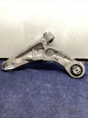 Jeep Cherokee 2014-2018 genuino OEM Mopar 68210238AG brazo de control inferior derecho Foto 1 de 4