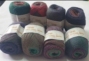 8 Balls Of 50 G Multicoloured Wool Uarn (80% Wool) (Total 400 G Approx) - Picture 1 of 9