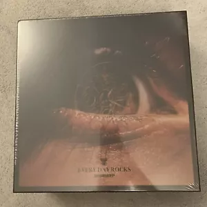 URIAH HEEP Every Day Rocks BOX 7 Picture Vinyl LPs + 7 T-Shirts (XL) New Sealed - Picture 1 of 5