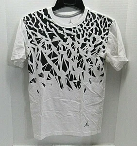 JUMPMAN BLACK & WHITE SHIRT MENS SIZE MEDIUM - Picture 1 of 4
