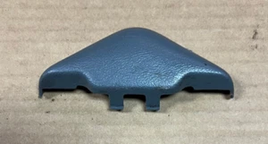 1978 - 1987 G Body Regal Malibu Cutlass Seat Track Cap Cover OEM GM 20093573 - Imagen 1 de 4