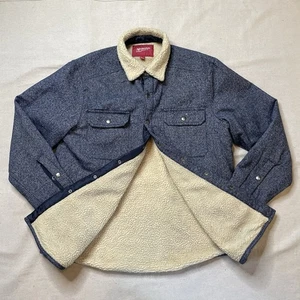 Chaqueta de bombardero Arizona Denim Sherpa forrada con botones a presión azul marino para hombre grande - Imagen 1 de 11