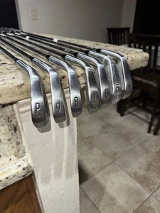 Titleist T150 3G Iron Set-T150 Irons 4-pw dg 105 S300 - Picture 1 of 9
