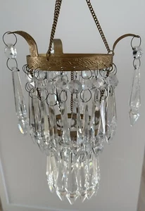 Vintage Cut Crystal Spears On A Drop Tiered Chandelier 11”l X 6”w - Picture 1 of 12