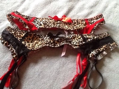 Cinturón Liguero Nativo Íntimo Sexy Estampado Animal ROJO o Tostado S 5 M 6 L 7 XL 8 NUEVO SIN ETIQUETAS Foto 1 de 4