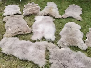 Véritable peau de mouton écologique peau d'agneau fourrure de mouton fourrure taupe jusqu'à 140 cm 2ème choix bonne affaire - Photo 1/12