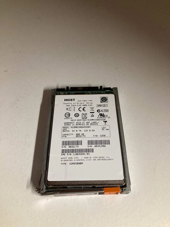 SSD FLASH SAS EMC 800GB 6G 2.5 pulgadas PN: 005051130 Foto 1 de 1