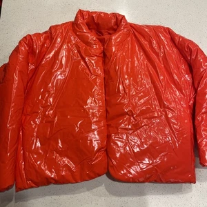 Yeezy Gap Round Jacket High Shine Red Gr. L Brandneu ohne Etikett - Bild 1 von 4