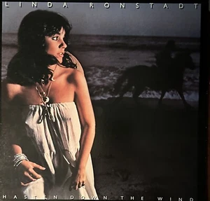 LINDA RONSTADT-Pre-Owned LP..HASTEN DOWN THE WIND..GATEFOLD.. 7E-1072..VG+/VG - Imagen 1 de 6