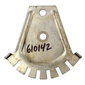 Placa ajustadora de altura trasera genuina OEM Lawn-Boy Toro OMC parte 610142 682231 - Imagen 1 de 1